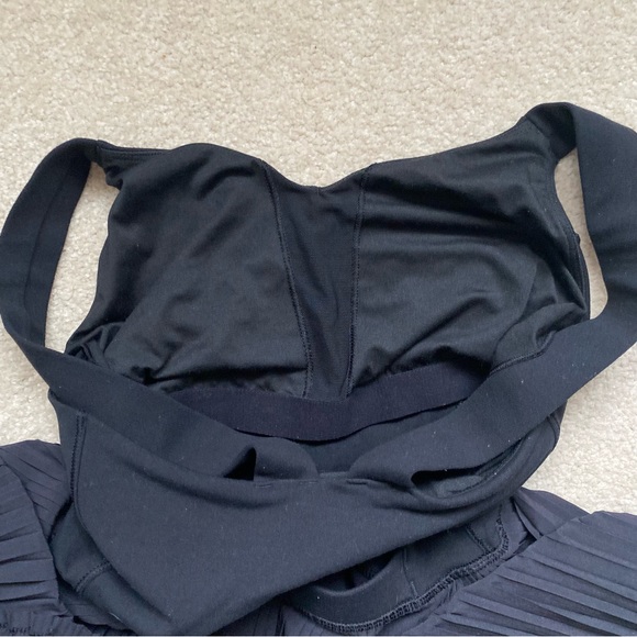 Lululemon City Tank - Picture 10 of 11